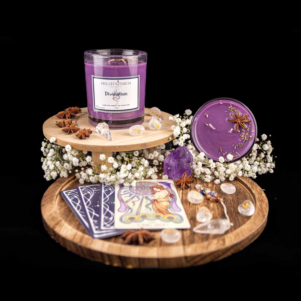 Jasmine, Oakmoss and Amber Ritual Candle Divination showcase