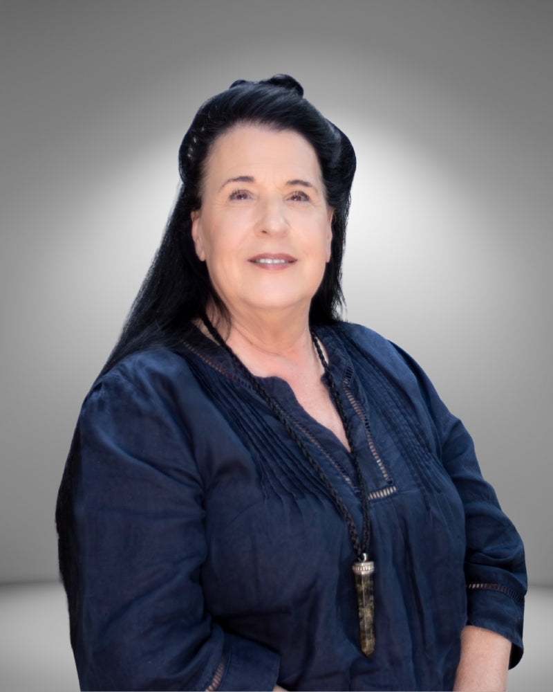 Suzanne Wyman Psychic | Astrologer | Scrying